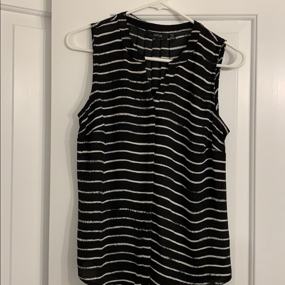 Short sleeve blouse
